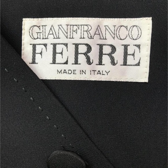 Gianfranco Ferre l Black Blazer Jacket 48